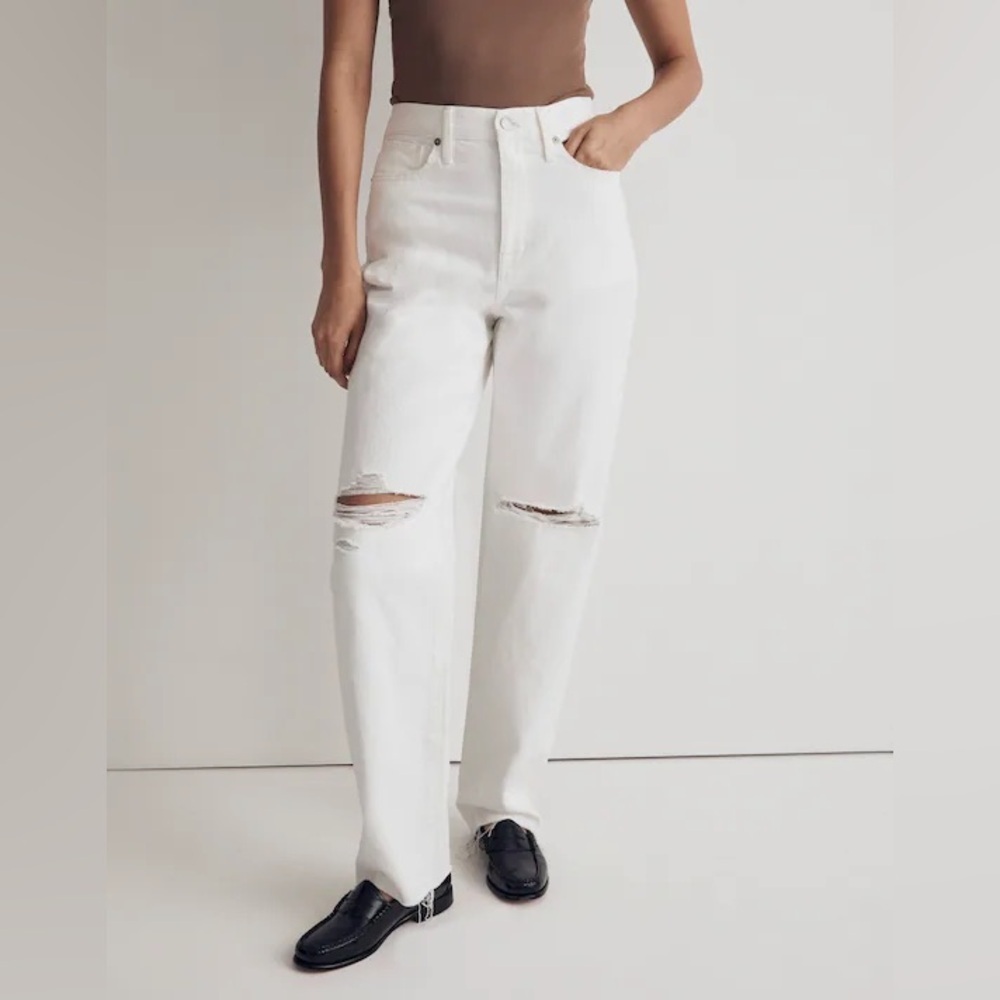 Madewell White Distressed Straight Leg Jeans size 28 T Baggy raw hem FLAW cotton